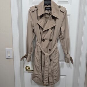 London Fog Women's Beige Double-Breasted Trench Coat With Belt